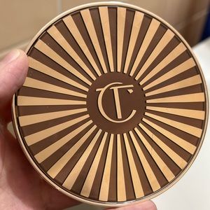 Charlotte Tilbury Beautiful Skin Sun-Kissed Glow Cream Bronzer